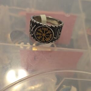 Viking ring